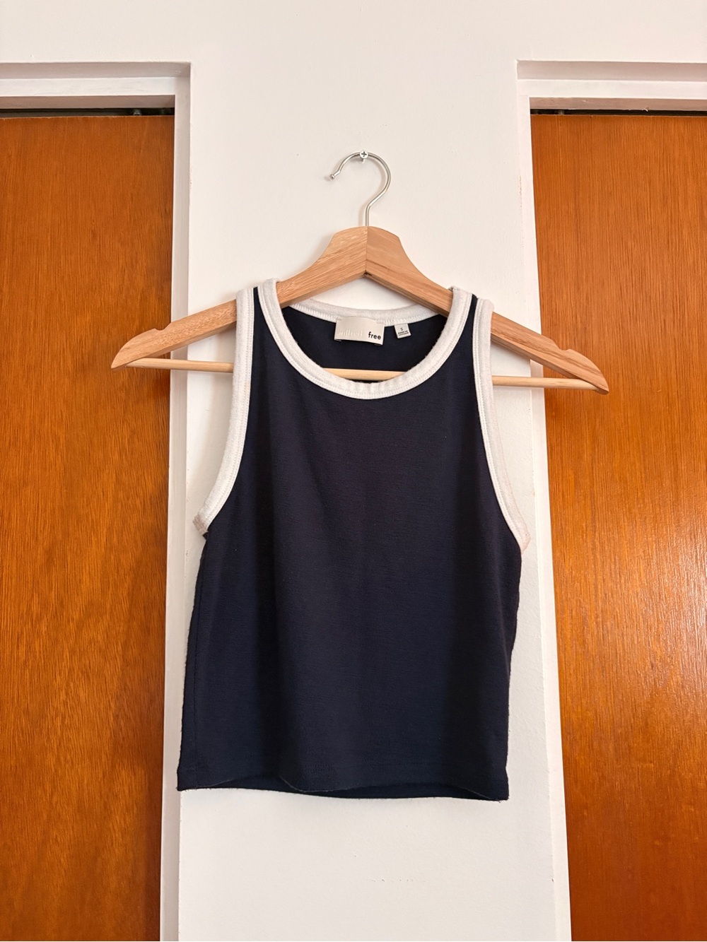 Aritzia Wilfred Free Womens Contrast Trim Cropped Tank